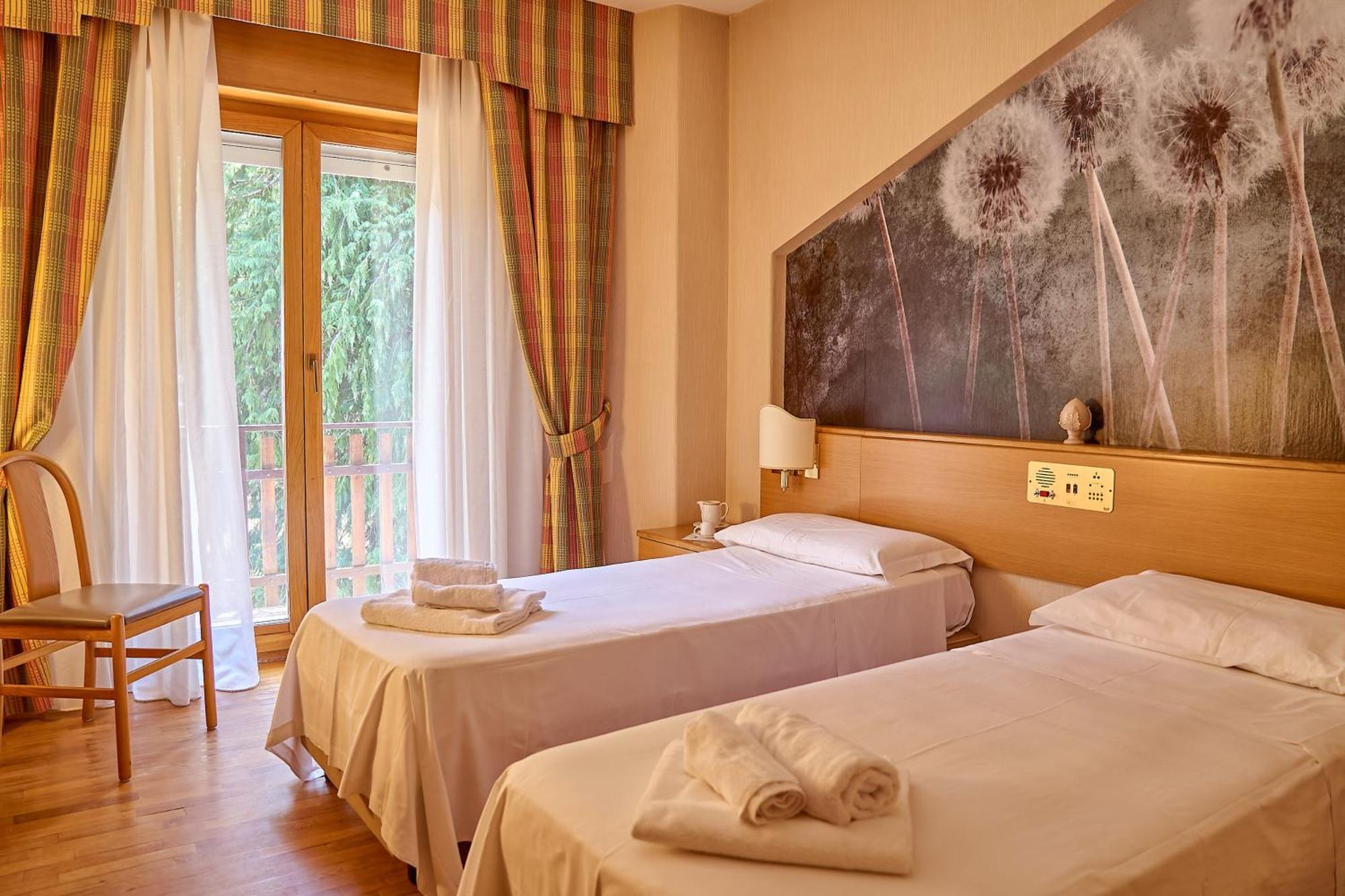 Hotel Camigliatello Camigliatello Silano Buitenkant foto