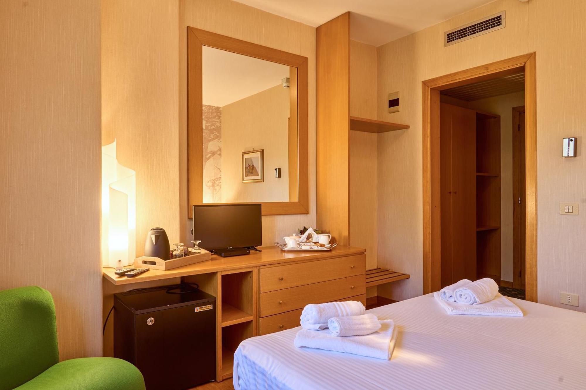 Hotel Camigliatello Camigliatello Silano Buitenkant foto
