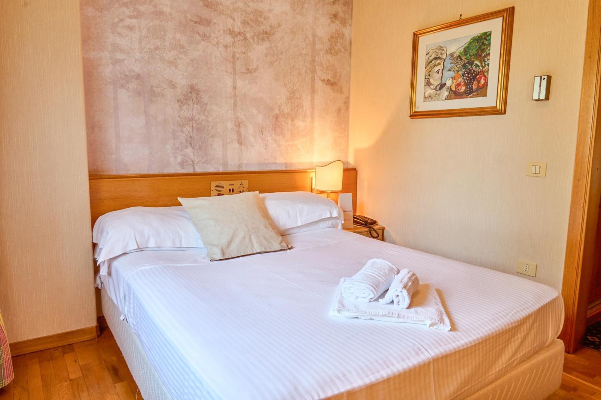 Hotel Camigliatello Camigliatello Silano Buitenkant foto